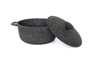 Garnek z aluminiową pokrywką, pojemność 4 l.